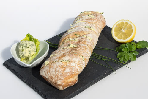 Opskrift på baguette med urtesmør til grillen